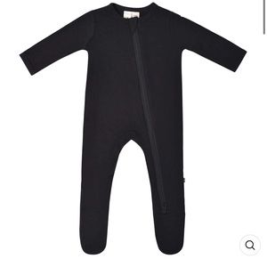 KYTE BABY ZIPPERED FOOTIE IN MIDNIGHT (BLACK) 3-6 MONTHS